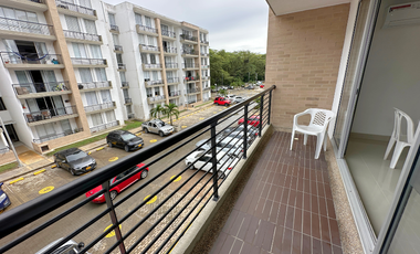 Apartamento en el conjunto ocarro- amarilo