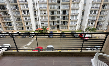 Apartamento en el conjunto ocarro- amarilo