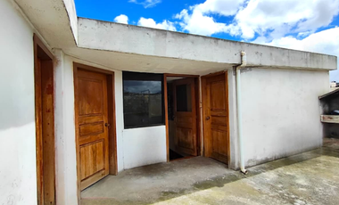 Casa Ambato - Ciudadela el recreo, Av. Doce de Ncalle, Ambato, Ecuador