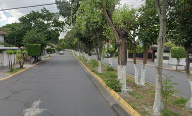 CASA EN VENTA EN VALLE DORADO