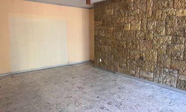 Casa en Renta en Ladrón de Guevara Guadalajara – Ideal para Oficinas, Consultorios o Notaría