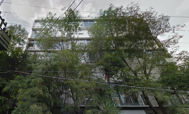 DEPARTAMENTO EN VENTA DE REMATE BANCARIO EN LOMAS DE CHAPULTEPEC, CDMX.