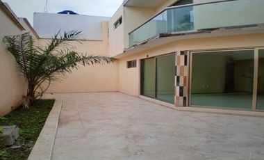 casa amplia ubicada a 5 minutos de playa boca del rio