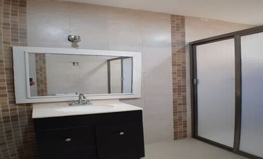 casa amplia ubicada a 5 minutos de playa boca del rio