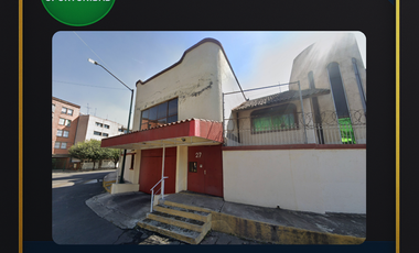 Casa en venta en Av. Paseo de los Jardines 27, Paseos de Taxqueña, Coyoacán, 04250 Ciudad de México, CDMX.AHH