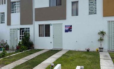 Casa en Venta, Fracc. Balvanera, Privada Durazno