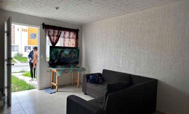 Casa en Venta, Fracc. Balvanera, Privada Durazno