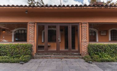 Casa de descanso en Huxquilucan: naturaleza, confort y amplitud