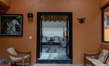 Casa de descanso en Huxquilucan: naturaleza, confort y amplitud