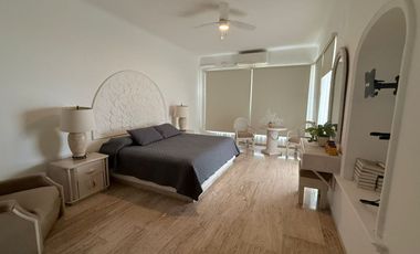 Departamento en Venta amueblado Frente al Mar en Manzanillo