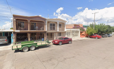 Casa en Venta en Av. 4 Sur, Delicias a 5 min. del Parque Vida Delicias, Chihuahua.