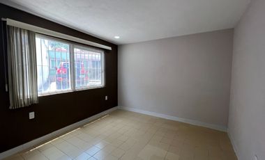 CASA EN RENTA EN ZAPOPAN