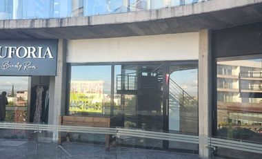 Local en venta en Lomas 2a centro comercial