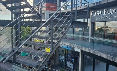 Local en venta en Lomas 2a centro comercial