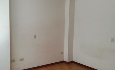 VENDO APARTAMENTO BARRIO LOS CRISTALES