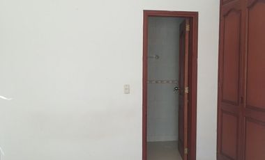 VENDO APARTAMENTO BARRIO LOS CRISTALES