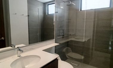 Apartamento en Arriendo en Pinares en unidad cerrada,