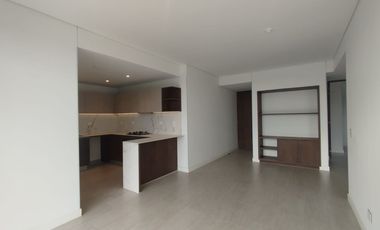 Apartamento en Arriendo en Pinares en unidad cerrada,