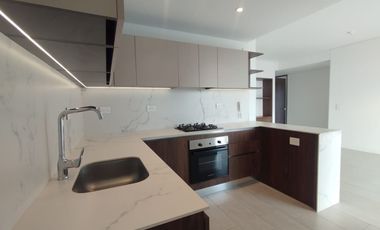 Apartamento en Arriendo en Pinares en unidad cerrada,