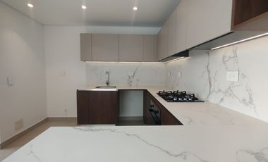 Apartamento en Arriendo en Pinares en unidad cerrada,