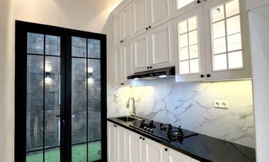 S304C Rumah Baru Mewah Strategis Cempaka Putih Jakarta Pusat