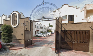 ¡Así se sienten las inversiones que sí valen la pena!! Venta de Hermosa Casa en Remate Bancario En CALZADA NTE, COL. GRANJA, ZAPOPAN, JALISCO.