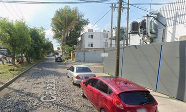 ¡Así se sienten las inversiones que sí valen la pena!! Venta de Hermosa Casa en Remate Bancario En CALZADA NTE, COL. GRANJA, ZAPOPAN, JALISCO.