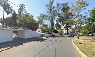 ¡Así se sienten las inversiones que sí valen la pena!! Venta de Hermosa Casa en Remate Bancario En CALZADA NTE, COL. GRANJA, ZAPOPAN, JALISCO.