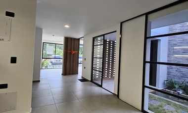 Casa conjunto cerrado, Cerritos