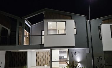 Casa conjunto cerrado, Cerritos