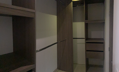 A la venta hermoso Apartamento de 3 Habitaciones con Balcón en Ricaurte.