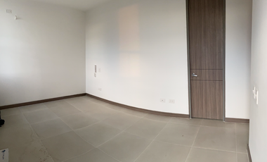 A la venta hermoso Apartamento de 3 Habitaciones con Balcón en Ricaurte.