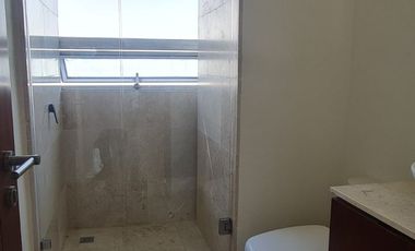 Departamento en RENTA RECIEN REMODELADO en zona ANDARES (Torre Aura altitud)