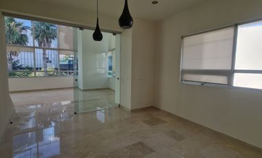 Departamento en RENTA RECIEN REMODELADO en zona ANDARES (Torre Aura altitud)
