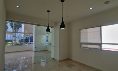 Departamento en RENTA RECIEN REMODELADO en zona ANDARES (Torre Aura altitud)