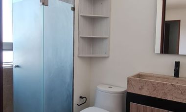 Departamento en RENTA RECIEN REMODELADO en zona ANDARES (Torre Aura altitud)