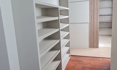 Departamento en RENTA RECIEN REMODELADO en zona ANDARES (Torre Aura altitud)