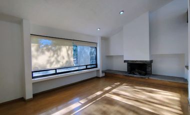 CASA EN RENTA EN JURICA CON ÁREA DE JUEGOS, BAR Y CUARTO DE SERVICIO