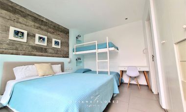 Alquiler casa en Playa La Escondida , Asia. Vista directa al Mar, con piscina