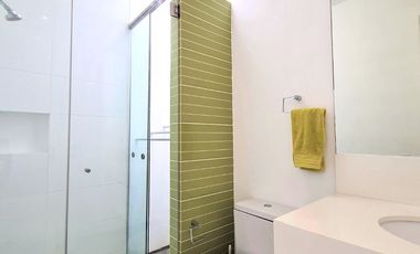 Alquiler casa en Playa La Escondida , Asia. Vista directa al Mar, con piscina