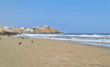 Alquiler casa en Playa La Escondida , Asia. Vista directa al Mar, con piscina