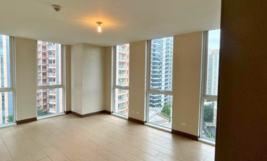 3 Bedroom Condo FOR SALE in St. Mark Residence McKinley Hill
