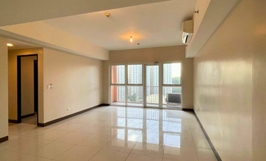 3 Bedroom Condo FOR SALE in St. Mark Residence McKinley Hill