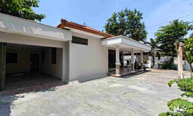 Rumah 396m Bagus Hook Strategis Serengan Solokota