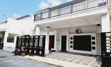 Rumah Mewah Baru American Classic Area Gentan
