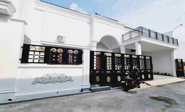 Rumah Mewah Baru American Classic Area Gentan