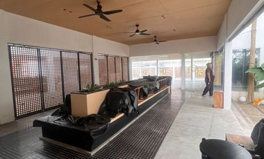 Ready-to-Use Industrial Business Space for Sale, Suitable for Restaurant or Villa