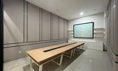 Dijual Ruko Gandeng di Gading SOHO – Kantor Mewah, Full Furnished, Siap Pakai!