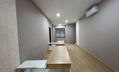 Dijual Ruko Gandeng di Gading SOHO – Kantor Mewah, Full Furnished, Siap Pakai!