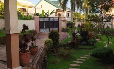 5 Bedroom House and Lot with Swimming Pool and High Ceilings in Mendez Cavite for Sale • Property ID: RT067